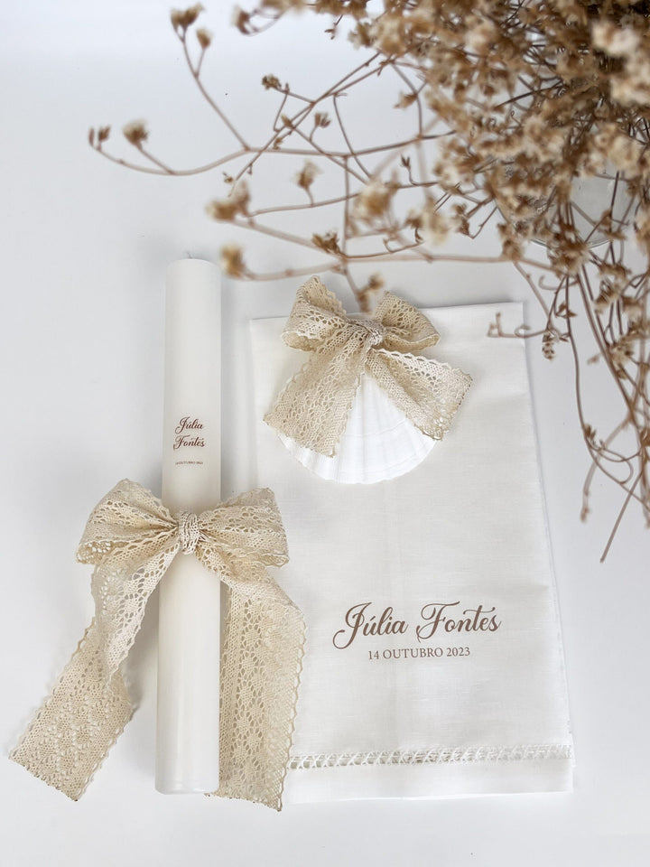 Conjunto Batizado RENDA POEMA com Vela Toalha e Concha