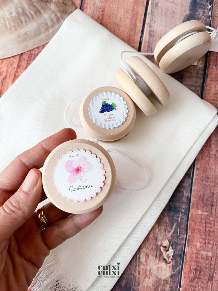 Ioiô de madeira - Lembrança Batizado