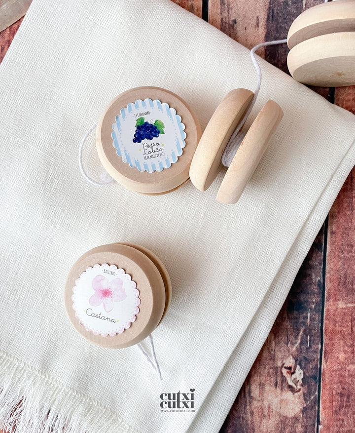 Ioiô de madeira - Lembrança Batizado