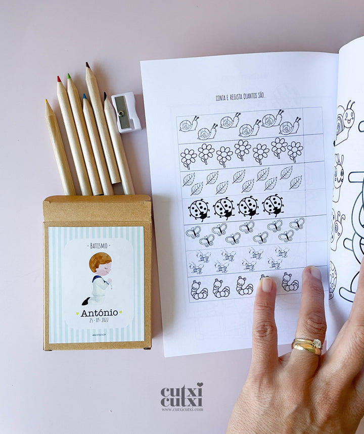 Conjunto de Mini Lápis mais caderno para Pintar (Presente de Aniversário, Batizados)
