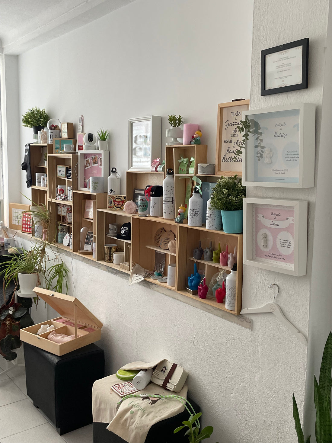 Um recanto do atelier Cutxi Cutxi