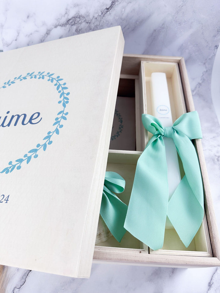 Conjunto Batizado DELUXE NATURE com Vela Concha Toalha e Caixa Grande - Gorgurão