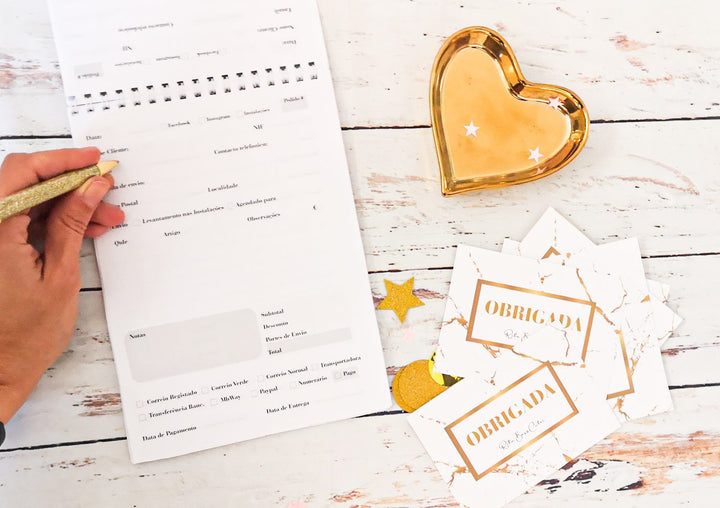 Caderno de encomendas A4