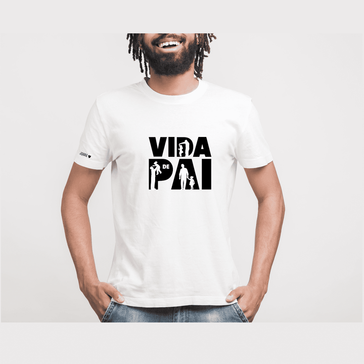 T-shirt Vida de Pai | Personalizada com nomes e ilustração
