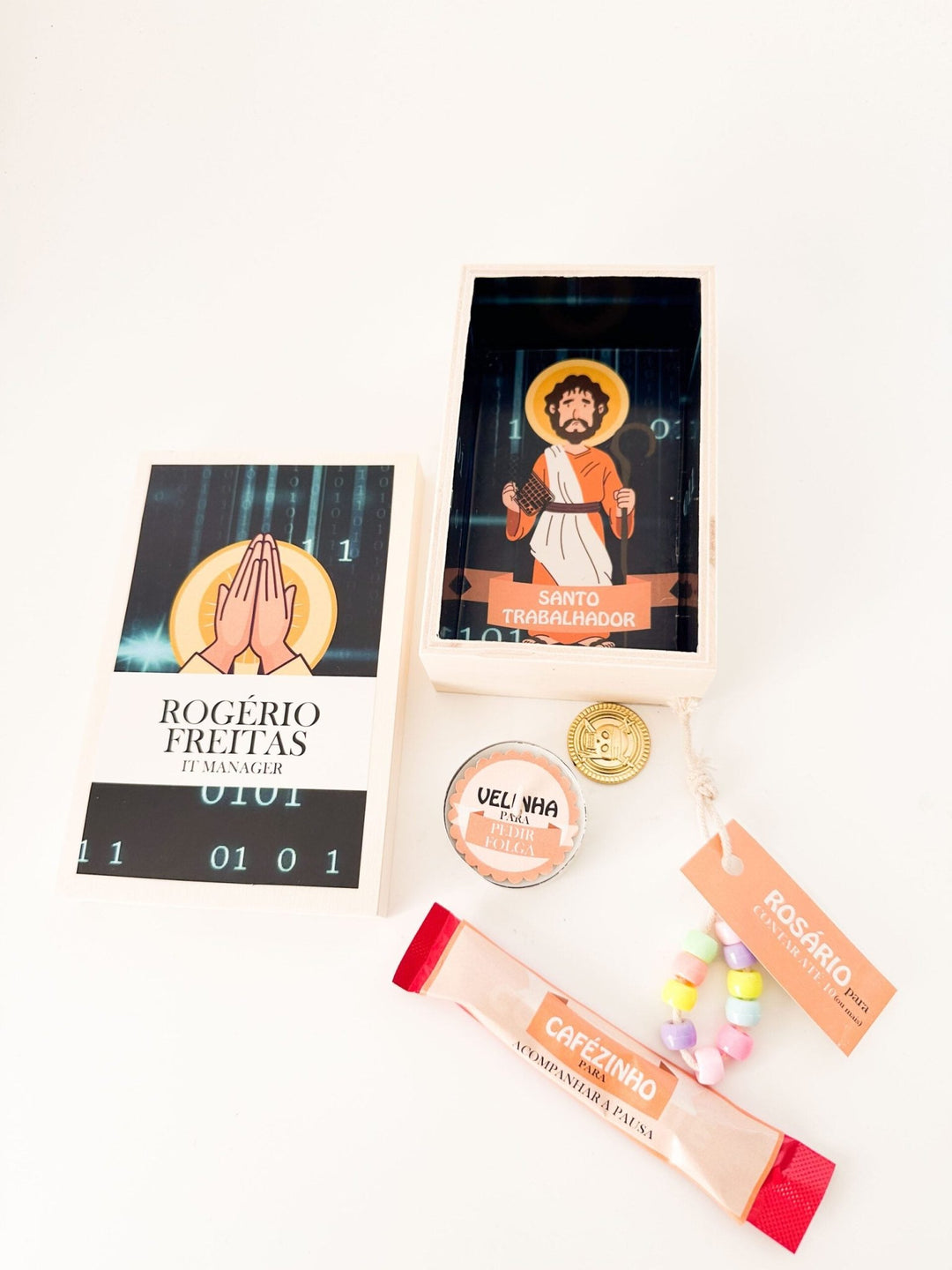 Altar do Santo Trabalhador – O Kit de Sobrevivência para o Dia a Dia no Trabalho! - Cutxi Cutxi - Presentes Personalizados