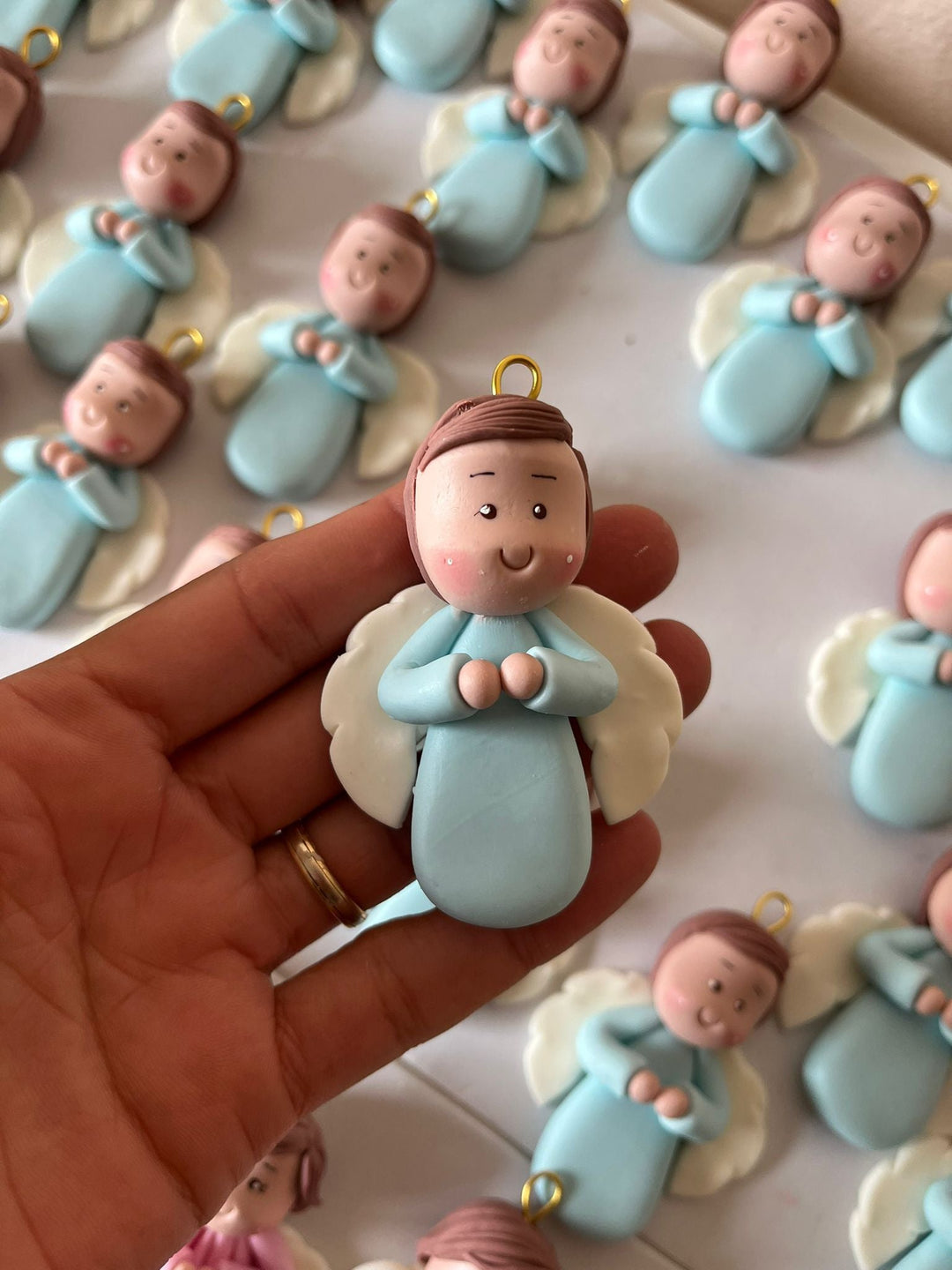 Anjos da Guarda em Porcelana, Feitos e Personalizados à Mão - Cutxi Cutxi - Presentes Personalizados