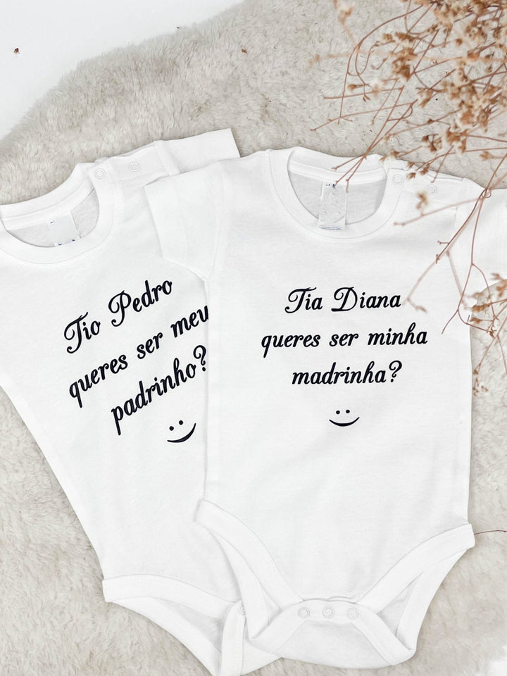 Body Bebé Convite Queridos Padrinhos - Cutxi Cutxi - Presentes Personalizados