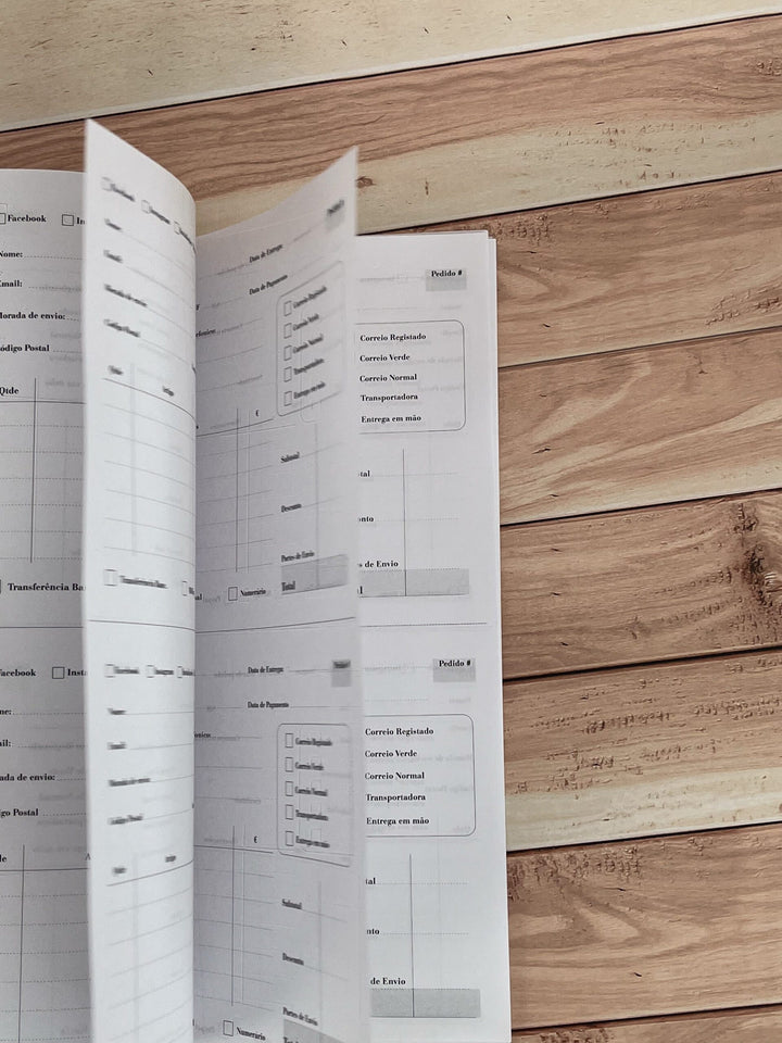 Caderno de encomendas A4
