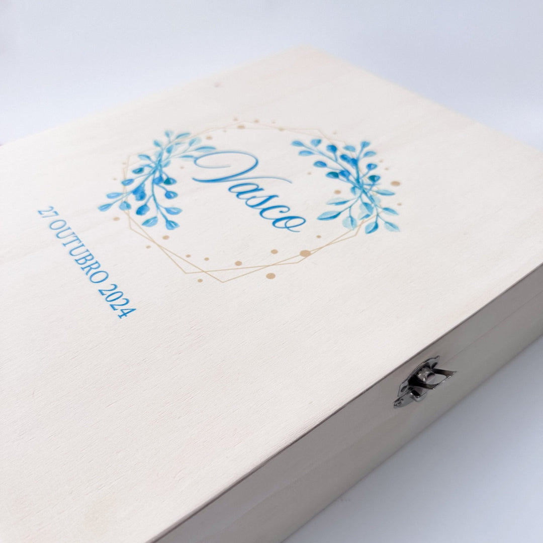 Caixa Batizado DELUX NATURE com fecho metálico - ideal para 2 conjuntos de batizado - Cutxi Cutxi - Presentes Personalizados