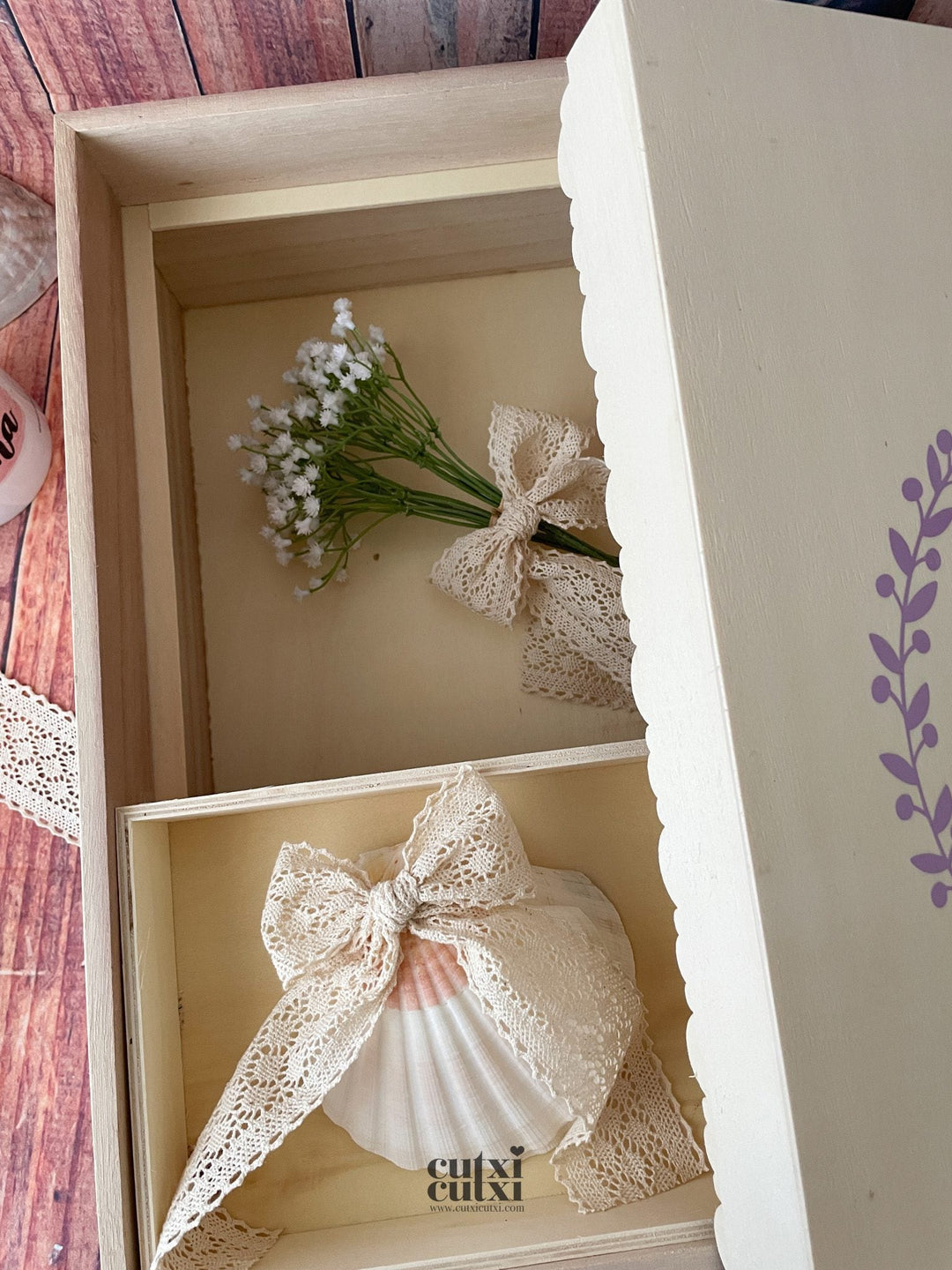 Caixa Batizado NATURE PREMIUM para vela toalha concha e roupa - Cutxi Cutxi - Presentes Personalizados
