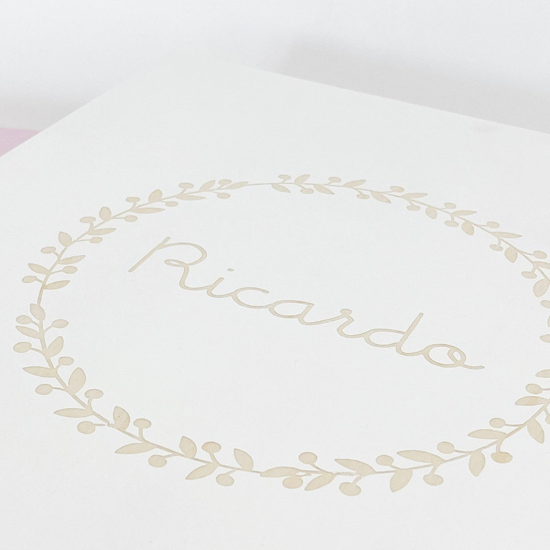 Caixa Batizado Pintada à mão GLAMOUR para Vela Concha Toalha e Roupa - grande - Cutxi Cutxi - Presentes Personalizados