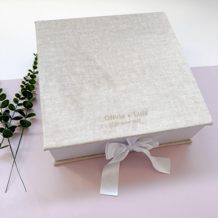 Caixa Batizado VELUDO PREMIUM para Vela Concha Toalha Roupa - Cutxi Cutxi - Presentes Personalizados