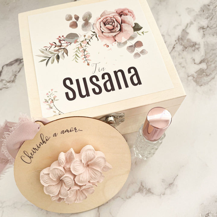 Caixa Convite de Batizado Aromático | Madrinha, Avós, Tias - Cutxi Cutxi - Presentes Personalizados