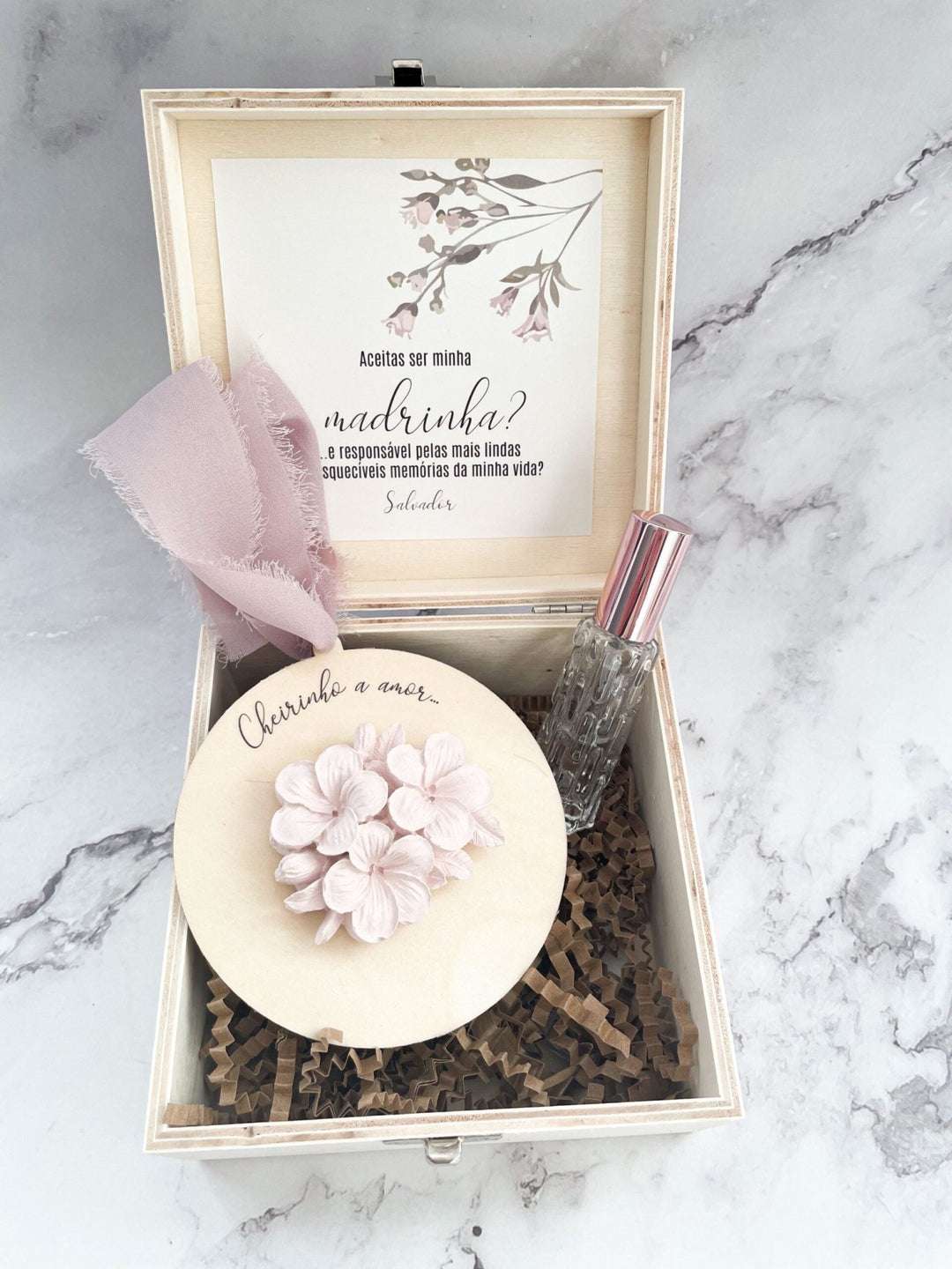 Caixa Convite de Batizado Aromático | Madrinha, Avós, Tias - Cutxi Cutxi - Presentes Personalizados
