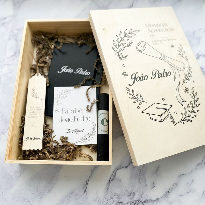 Caixa de Memórias Académicas — Edição Grande 🎓✨ | Presente para Finalistas - Cutxi Cutxi - Presentes Personalizados