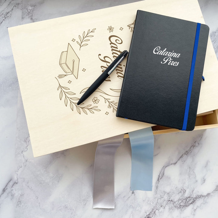 Caixa de Memórias Académicas — Edição Grande 🎓✨ | Presente para Finalistas - Cutxi Cutxi - Presentes Personalizados