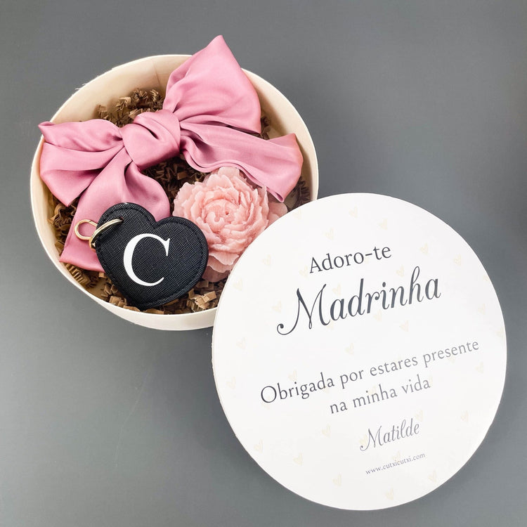 Caixa Presente Elegância Personalizada | Sugestão Madrinha, Mãe, Irmã - Cutxi Cutxi - Presentes Personalizados