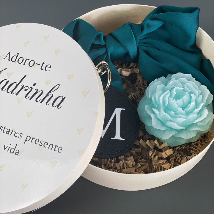 Caixa Presente Elegância Personalizada | Sugestão Madrinha, Mãe, Irmã - Cutxi Cutxi - Presentes Personalizados