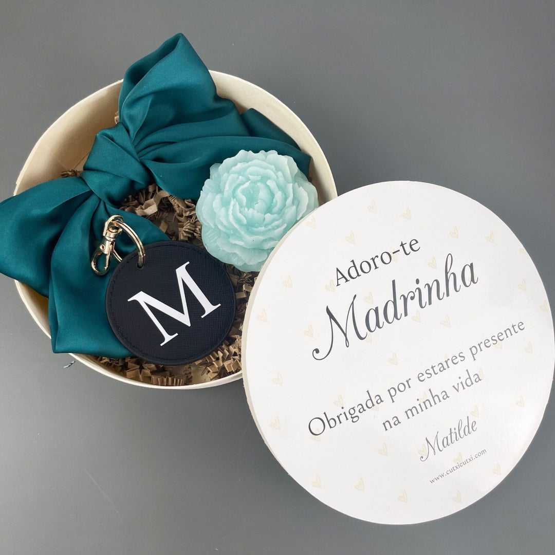 Caixa Presente Elegância Personalizada | Sugestão Madrinha, Mãe, Irmã - Cutxi Cutxi - Presentes Personalizados