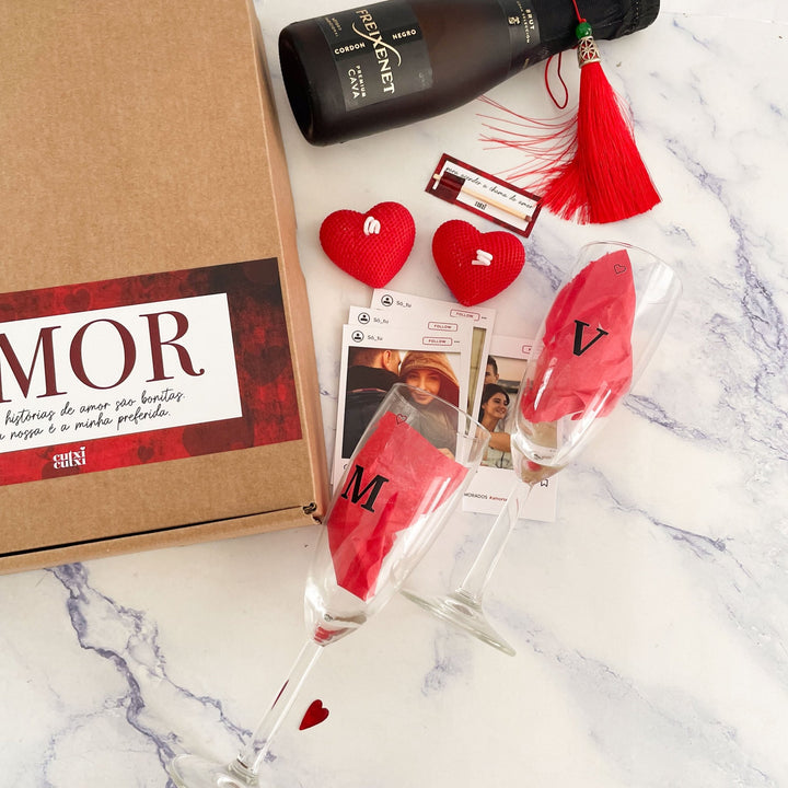 Caixa Romance Premium — Um Brinde à Nossa História ❤️🥂 | Namorados - Cutxi Cutxi - Presentes Personalizados