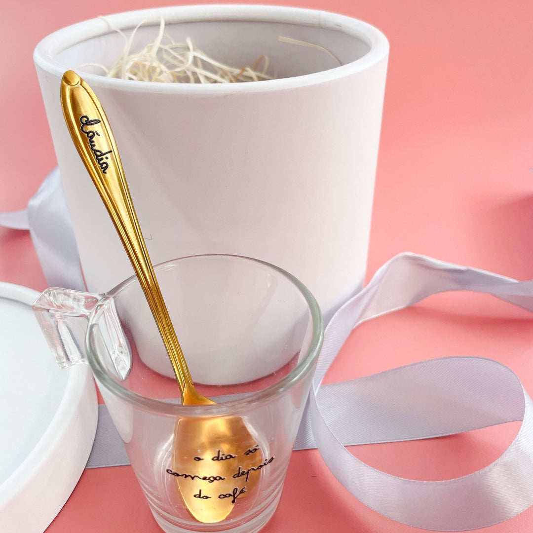 Chávena e colher de Café Personalizada – Presente com Atitude e coração! - Cutxi Cutxi - Presentes Personalizados
