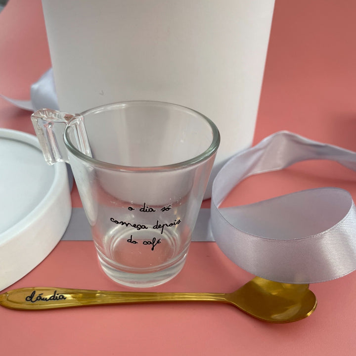 Chávena e colher de Café Personalizada – Presente com Atitude e coração! - Cutxi Cutxi - Presentes Personalizados