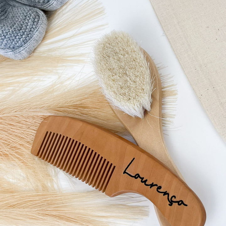 Conjunto do Bebé com escova para cabelo e pente de madeira