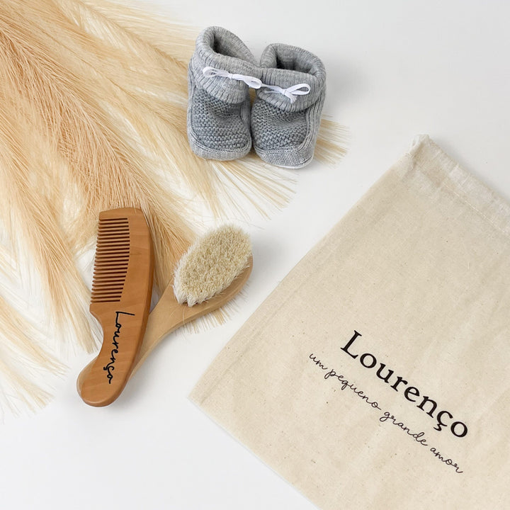Conjunto do Bebé com escova para cabelo e pente de madeira