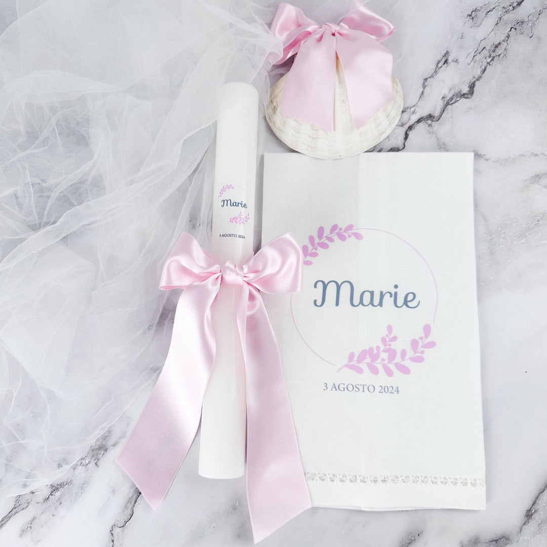 Conjunto Batizado Alegria Cetim | Vela · Toalha · Concha - Cutxi Cutxi - Presentes Personalizados