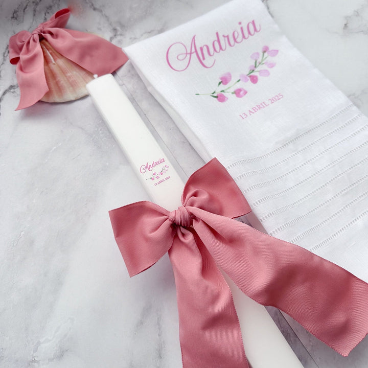 Conjunto Batizado Alegria Gorgurão | Vela · Toalha · Concha - Cutxi Cutxi - Presentes Personalizados