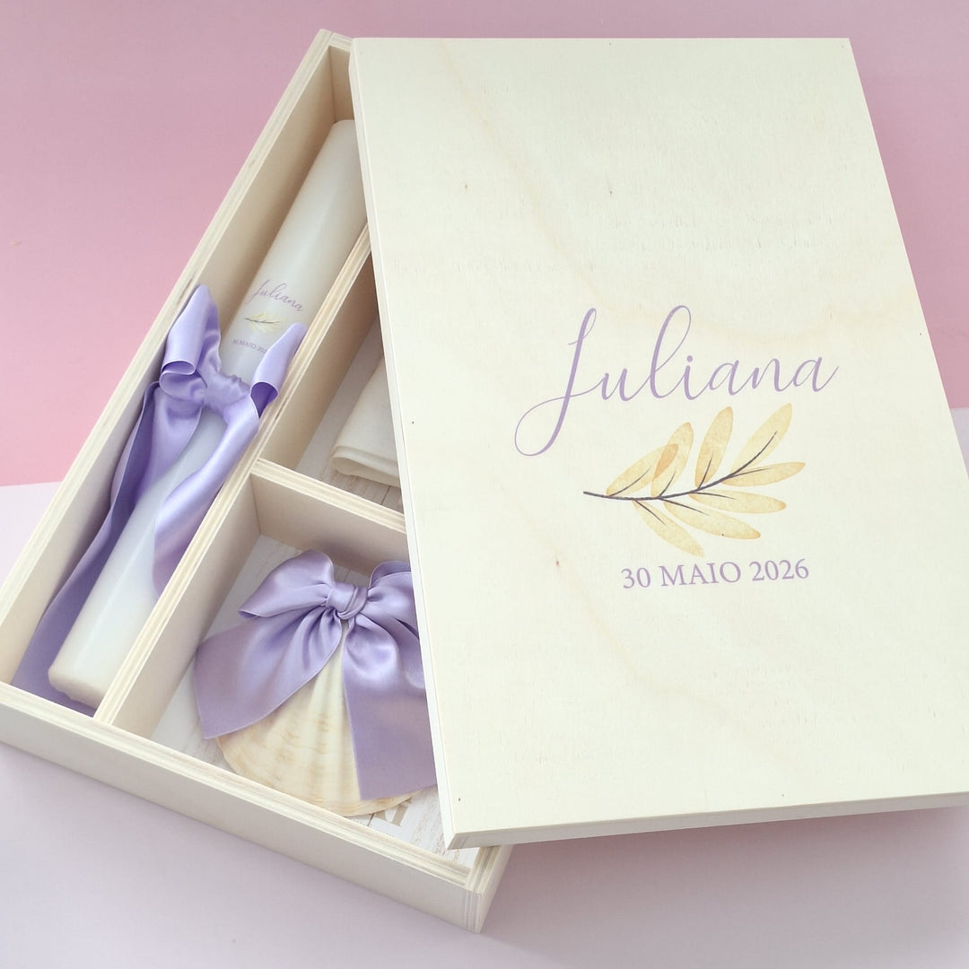 Conjunto Batizado BÊNÇÃO Cetim | 4 peças - vela, toalha, concha, caixa média - Cutxi Cutxi - Presentes Personalizados