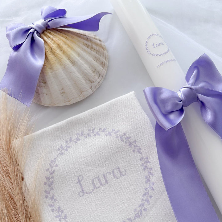 Conjunto Batizado BÊNÇÃO Cetim | Vela, Toalha, Concha, Caixa Grande - Cutxi Cutxi - Presentes Personalizados