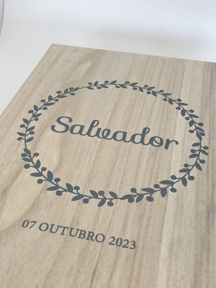 Conjunto Batizado Bênção Gorgurão | Vela · Toalha · Concha · Caixa de madeira grande - Cutxi Cutxi - Presentes Personalizados