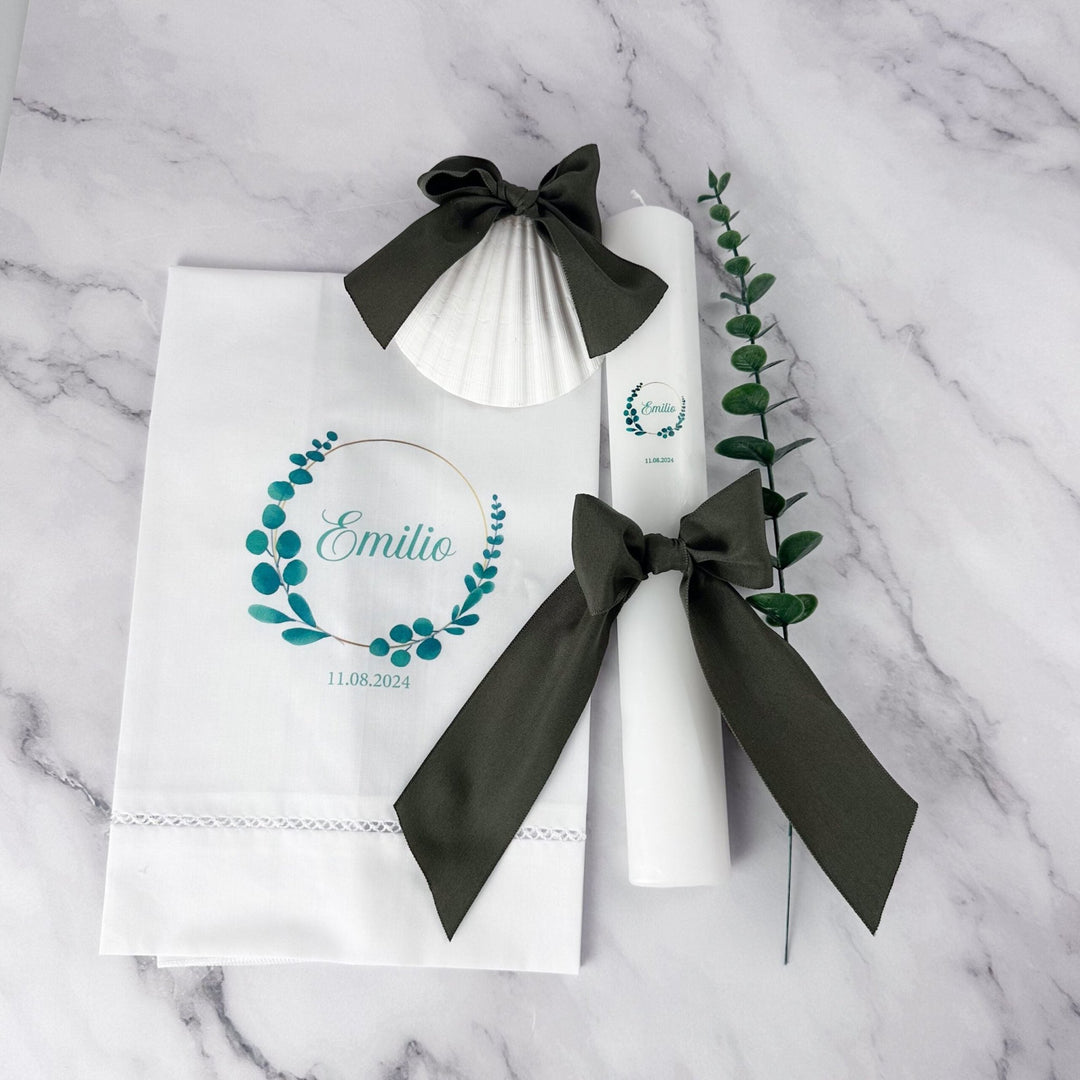 Conjunto Batizado Bênção Gorgurão | Vela · Toalha · Concha · Caixa de madeira grande - Cutxi Cutxi - Presentes Personalizados