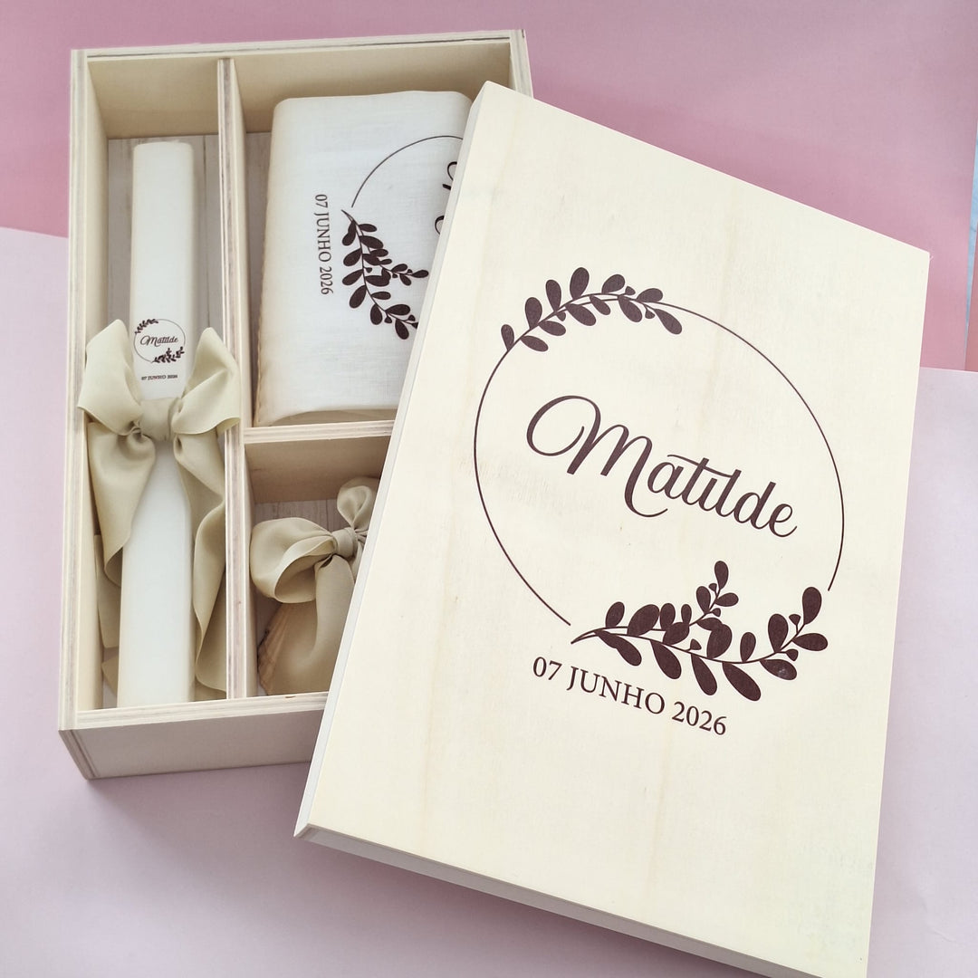 Conjunto Batizado DELUXE NATURE com Vela Concha Toalha e Caixa média - Gorgurão - Cutxi Cutxi - Presentes Personalizados