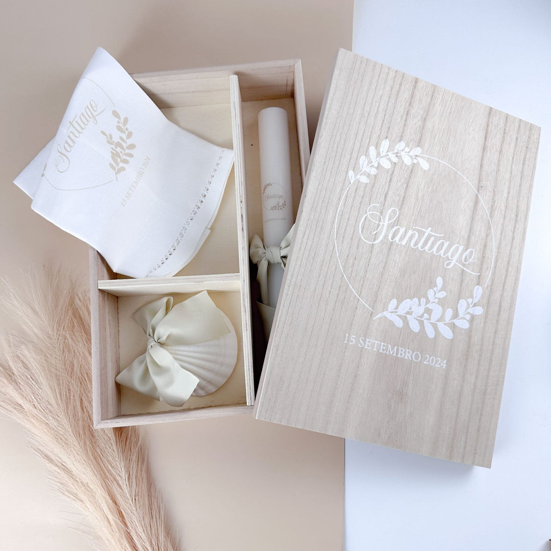 Conjunto Batizado DELUXE NATURE com Vela Concha Toalha e Caixa média - Gorgurão - Cutxi Cutxi - Presentes Personalizados