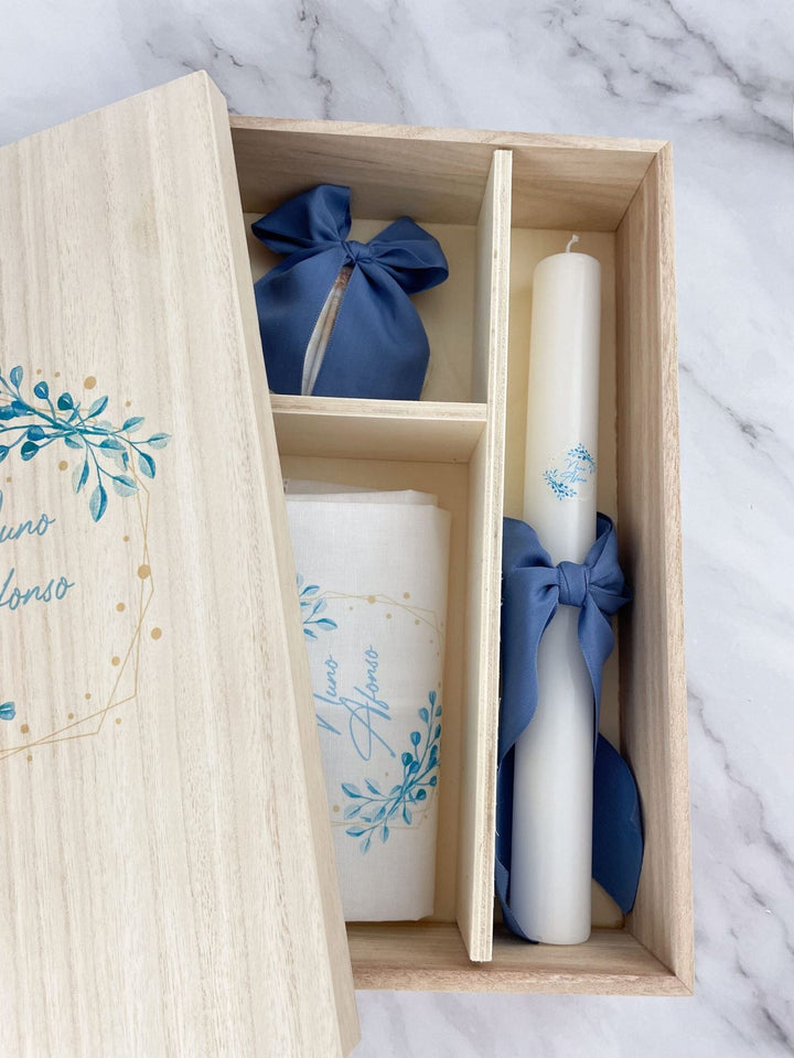 Conjunto Batizado DELUXE NATURE com Vela Concha Toalha e Caixa média - Gorgurão - Cutxi Cutxi - Presentes Personalizados