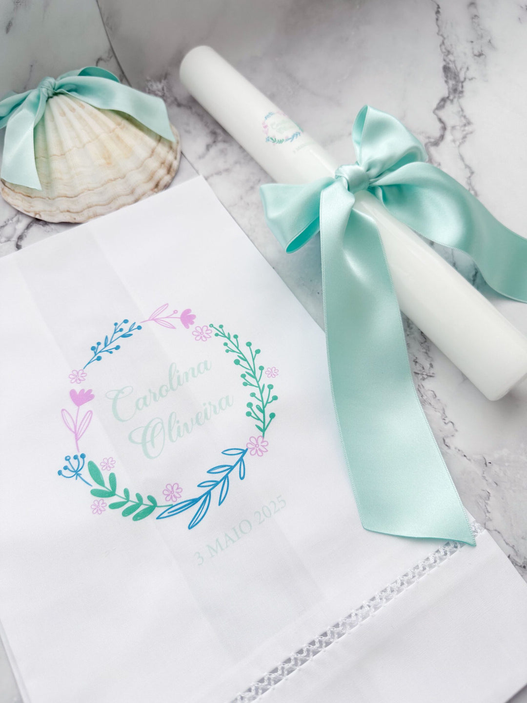 Conjunto Batizado Classic Nature com Vela Concha Toalha - Cetim