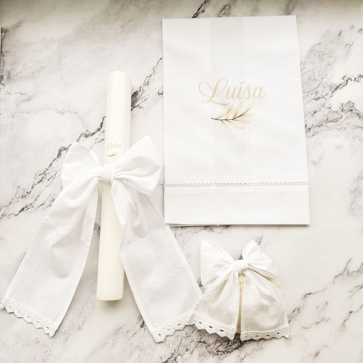 Conjunto Batizado Gratidão | Vela · Toalha · Concha · Caixa em veludo cinza