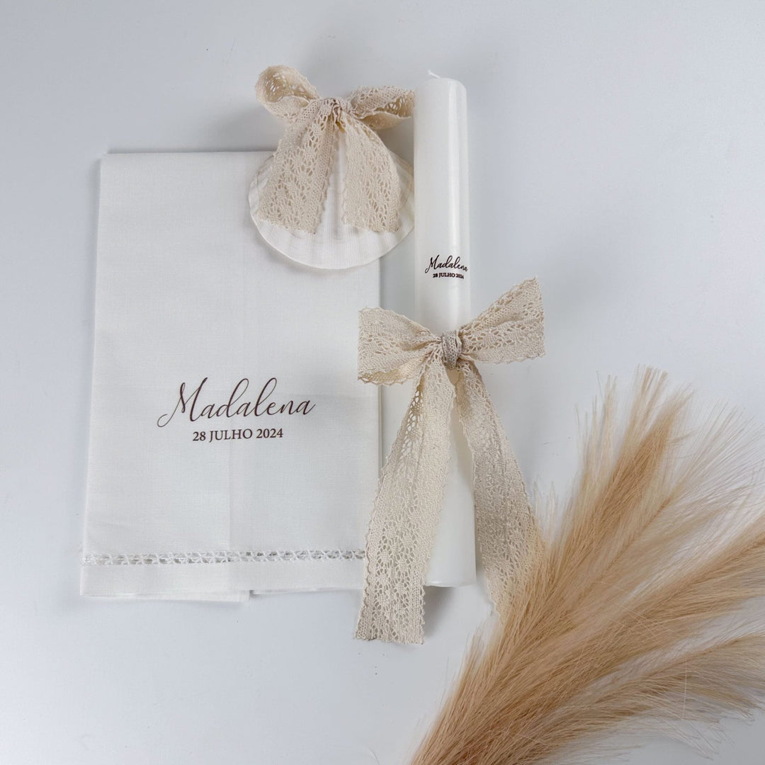 Conjunto Batizado Poema | Vela Toalha, Concha e Pagelas de Lembrança - Cutxi Cutxi - Presentes Personalizados