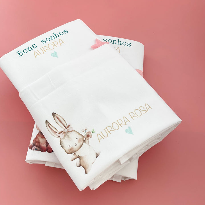 Conjunto de 2 Lençóis Personalizados para Catre – Bebé | Regresso à Escola - Cutxi Cutxi - Presentes Personalizados