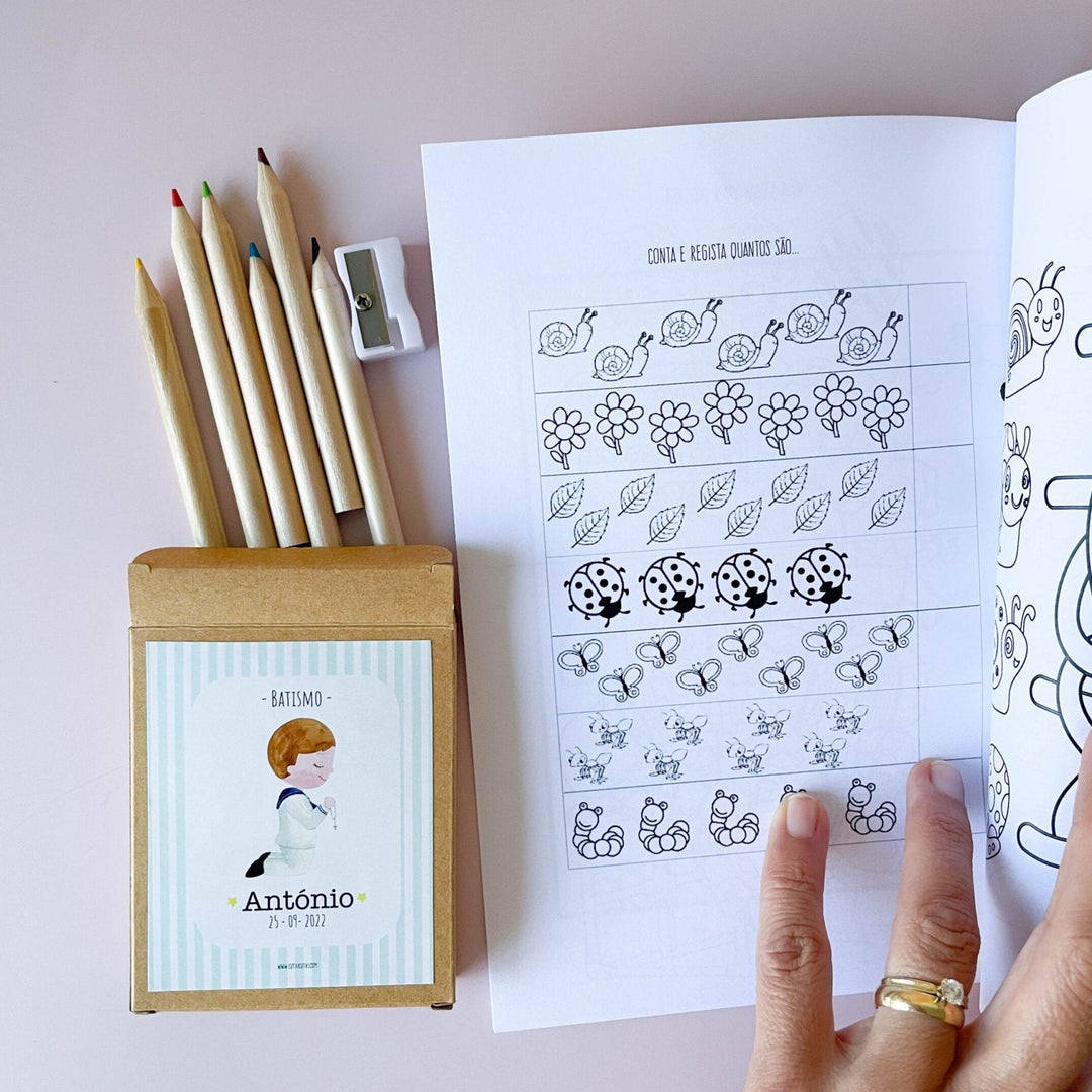 Conjunto de Mini Lápis mais caderno para Pintar (Presente de Aniversário, Batizados) - Cutxi Cutxi - Presentes Personalizados