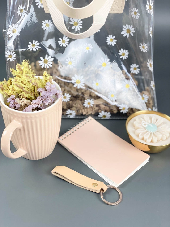Conjunto Saco Margaridas pintadas em Tons de Bege | Presente Madrinha - Cutxi Cutxi - Presentes Personalizados