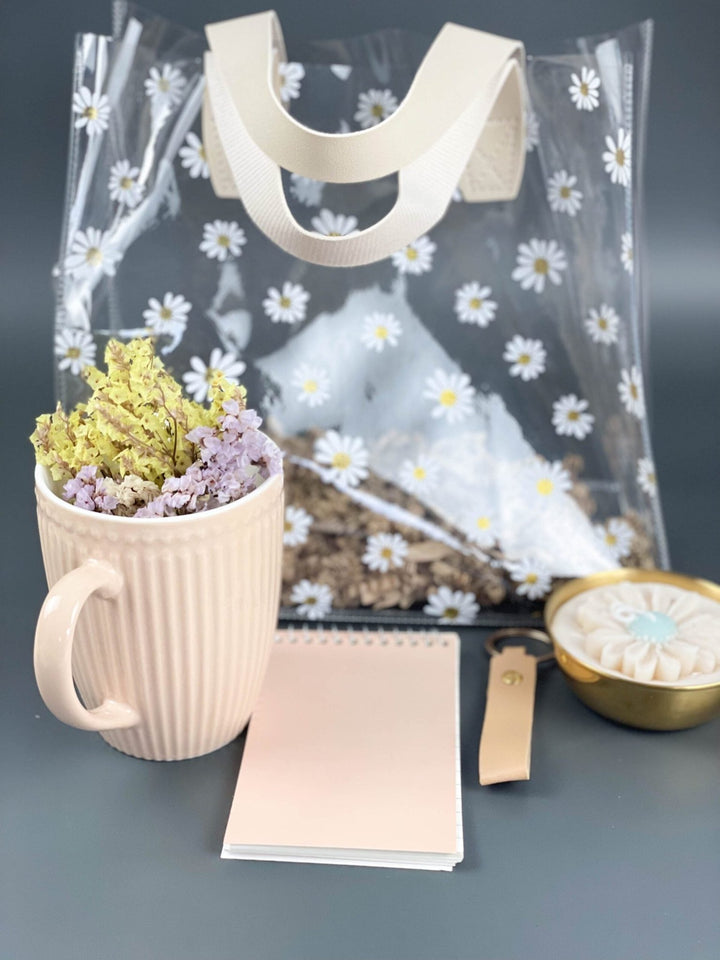 Conjunto Saco Margaridas pintadas em Tons de Bege | Presente Madrinha - Cutxi Cutxi - Presentes Personalizados