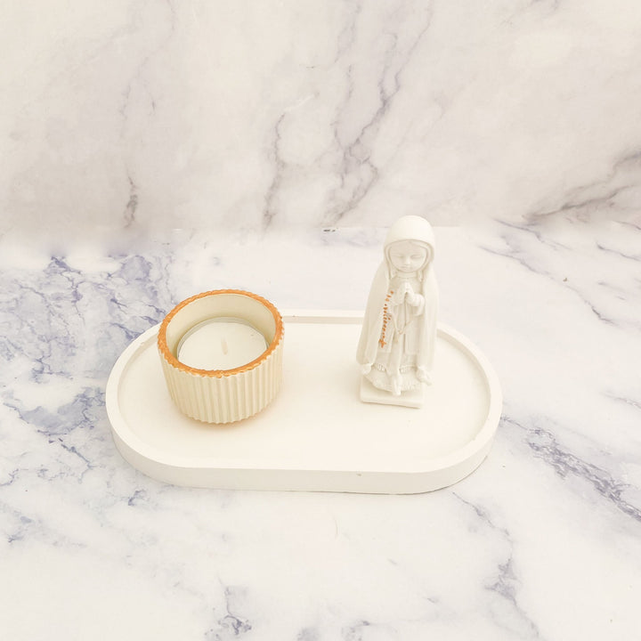 Estatueta Elegante com base e vela | Nossa Senhora - Cutxi Cutxi - Presentes Personalizados
