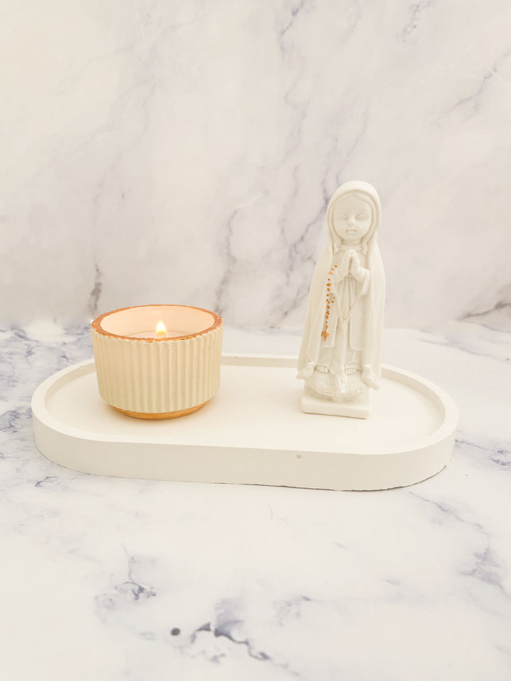 Estatueta Elegante com base e vela | Nossa Senhora