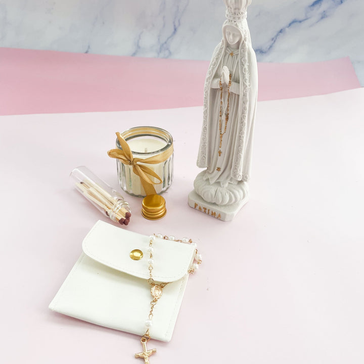 Kit Nossa Senhora de Fátima com Vela e Terço - Cutxi Cutxi - Presentes Personalizados
