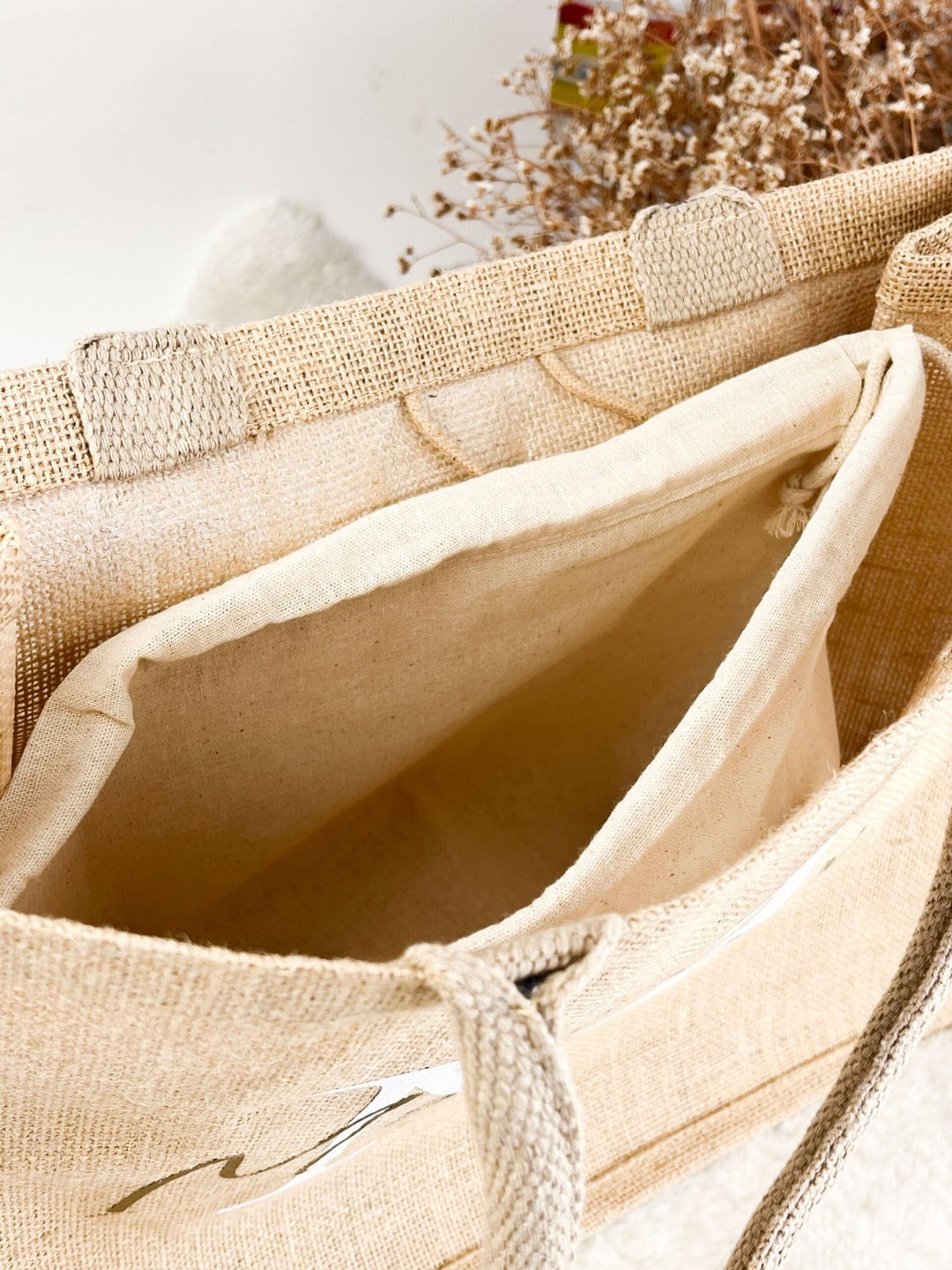 Mala/Saco Juta Maxi Personalizada - Para Dama de Honor ou Madrinha - Cutxi Cutxi - Presentes Personalizados