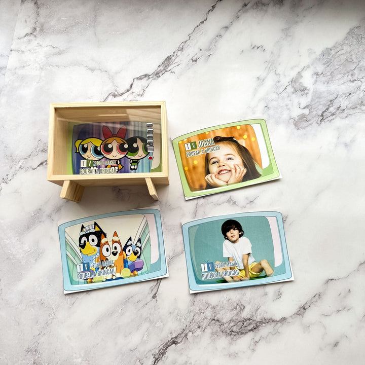 Mealheiro TV dos Sonhos — Personalizado para Crianças 🎥✨ - Cutxi Cutxi - Presentes Personalizados