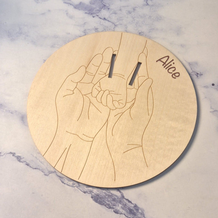 Placa Personalizada para Pulseira de Maternidade - Cutxi Cutxi - Presentes Personalizados